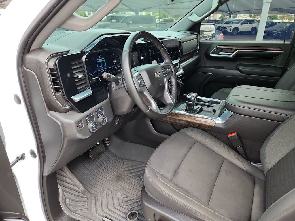 Thumbnail: 2023 Chevrolet Silverado 1500 - 2