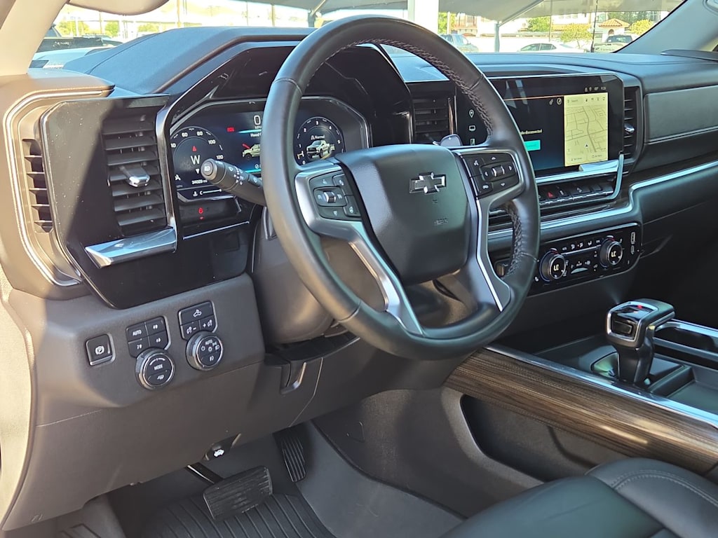 Thumbnail: 2024 Chevrolet Silverado 1500 - 2