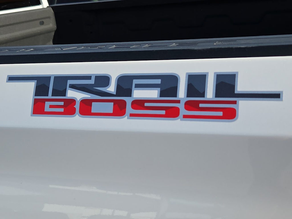 Thumbnail: 2024 Chevrolet Silverado 1500 - 7