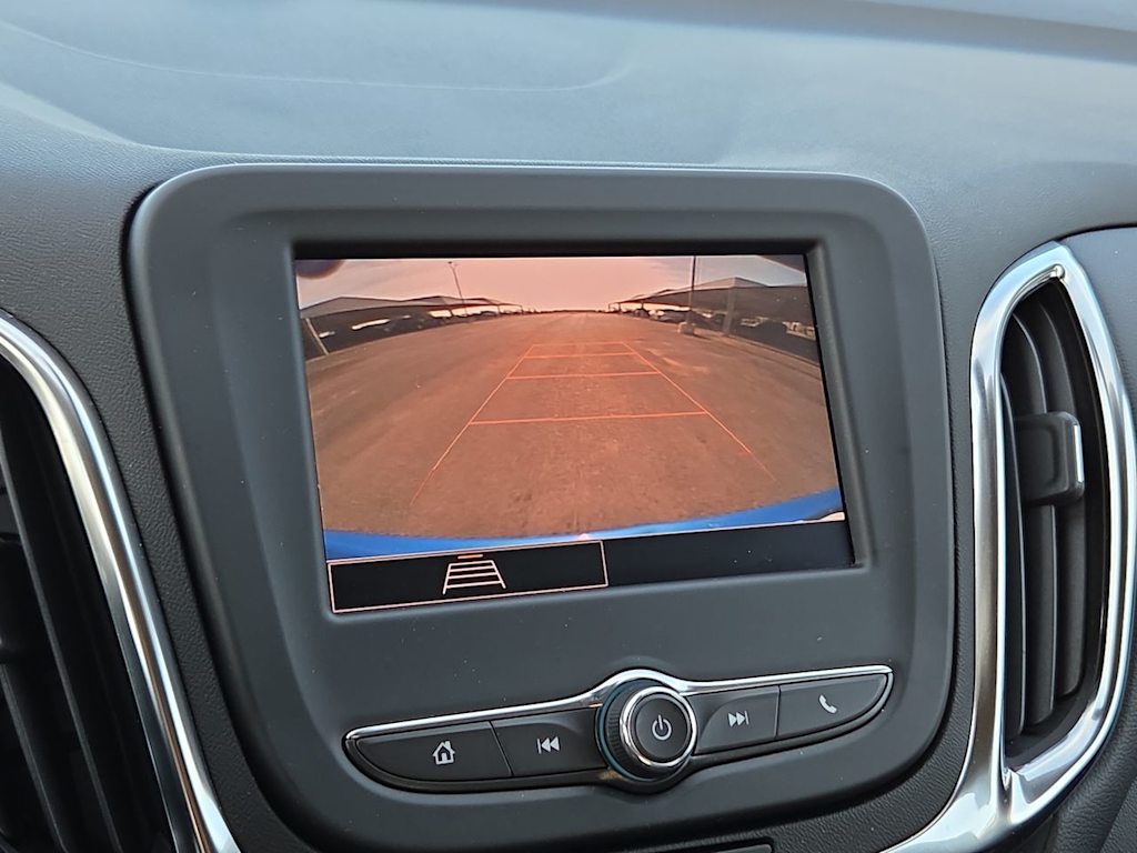 Thumbnail: 2024 Chevrolet Equinox - 25