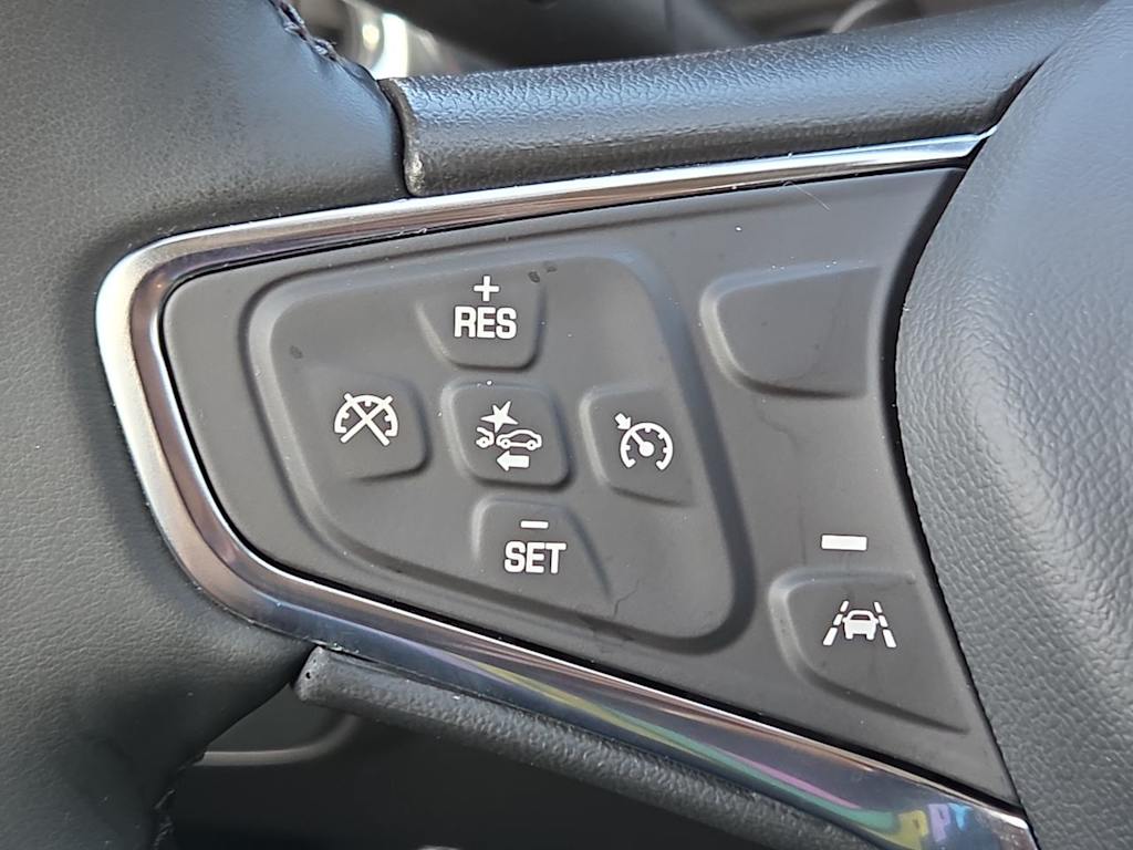 Thumbnail: 2024 Chevrolet Equinox - 24