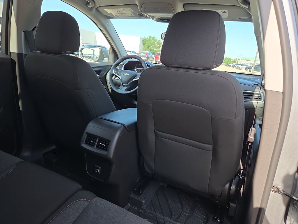 Thumbnail: 2024 Chevrolet Equinox - 11