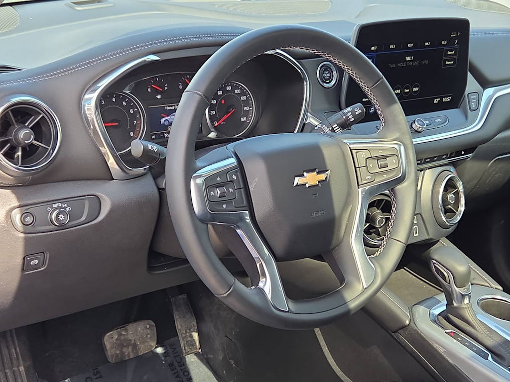 Thumbnail: 2024 Chevrolet Blazer - 2