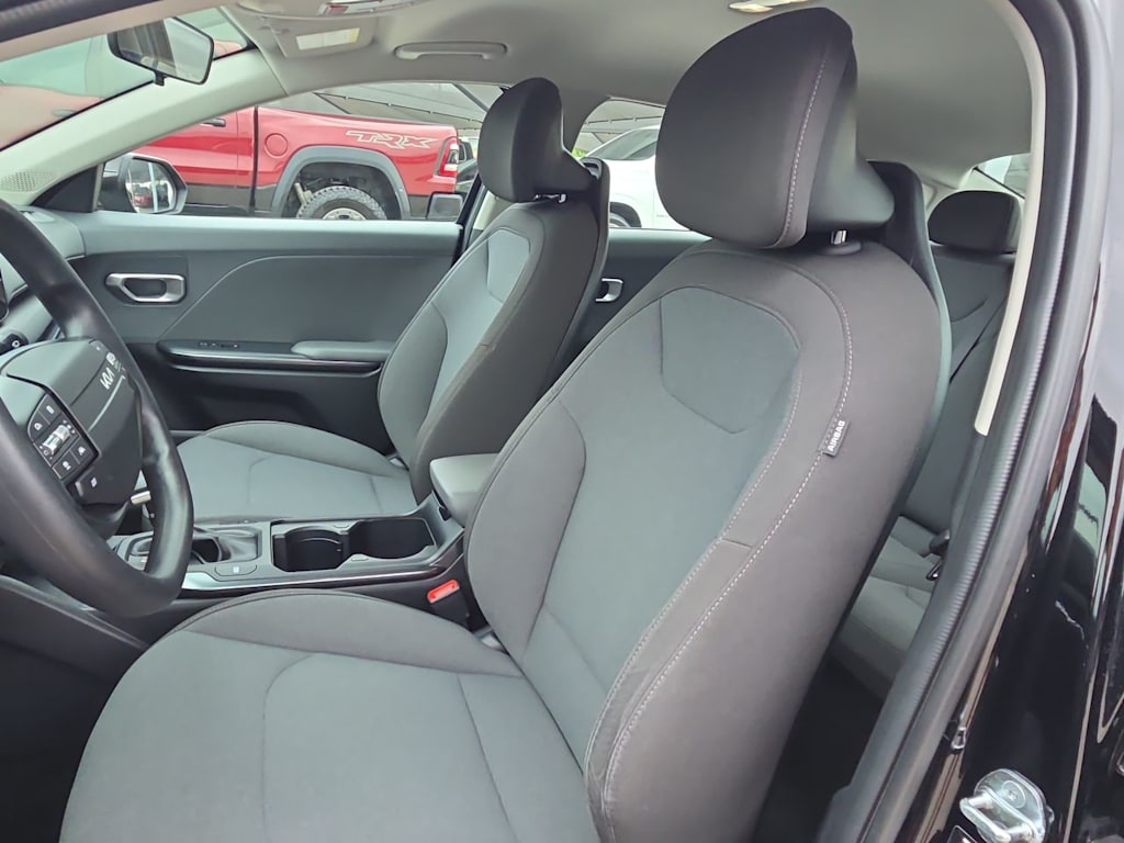 Thumbnail: 2025 Kia K4 - 10