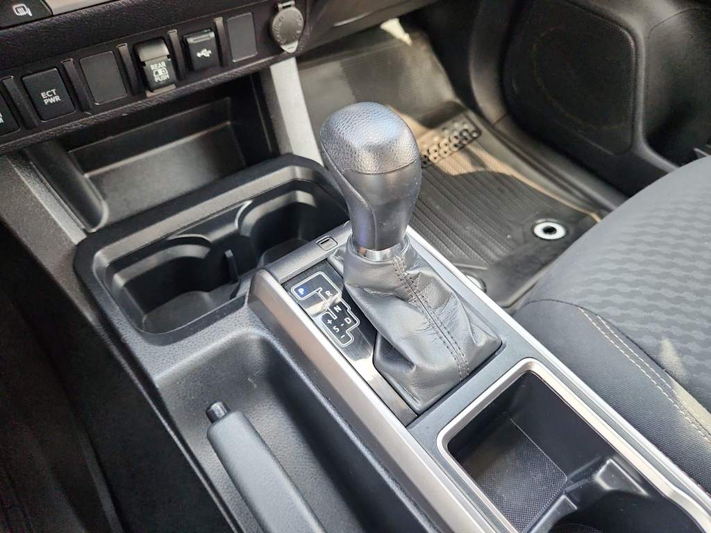 Thumbnail: 2023 Toyota Tacoma - 16