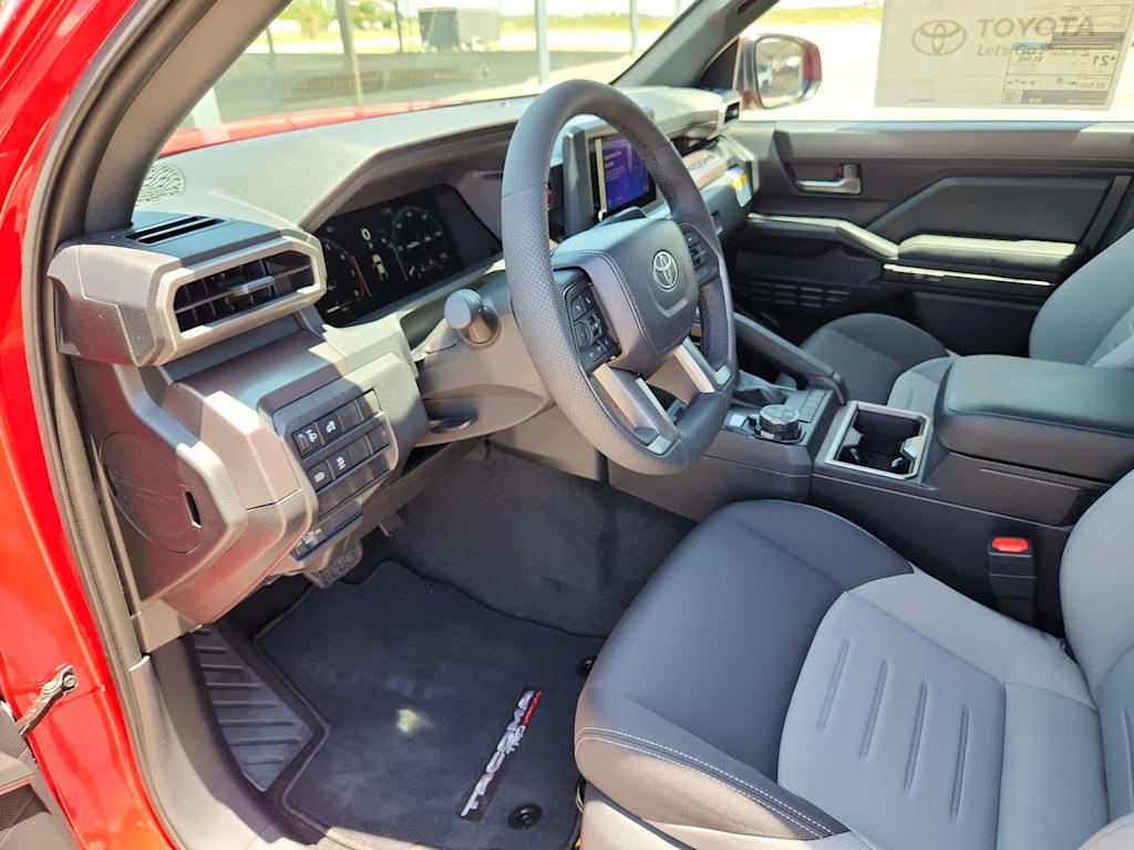 Thumbnail: 2025 Toyota Tacoma - 2