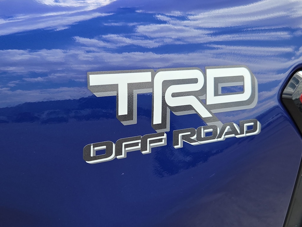Thumbnail: 2025 Toyota Tacoma - 7