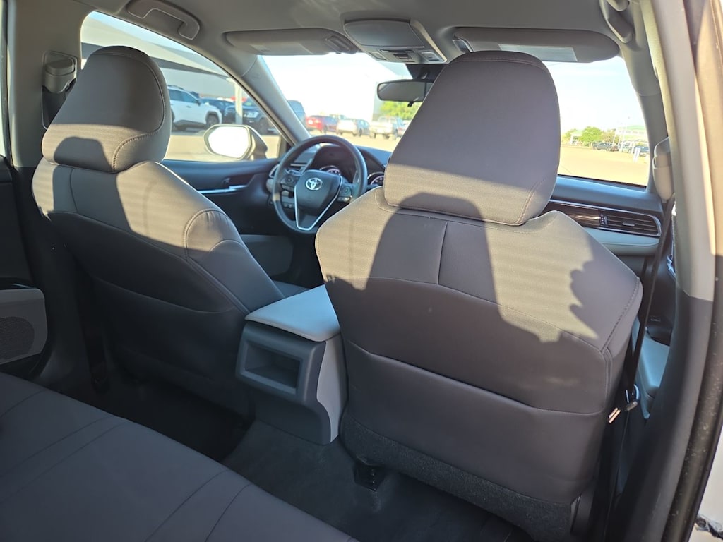 Thumbnail: 2020 Toyota Camry - 12