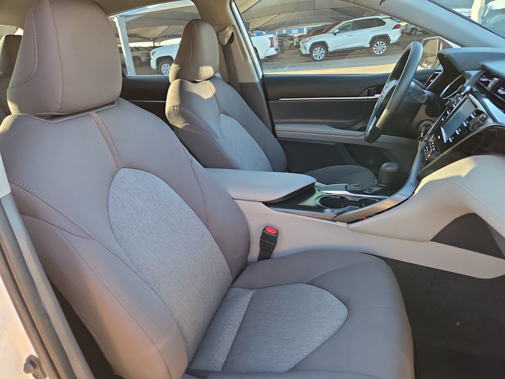 Thumbnail: 2020 Toyota Camry - 22