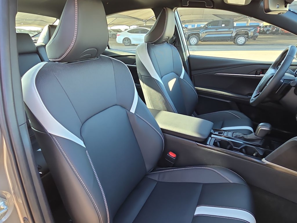 Thumbnail: 2025 Toyota Camry - 10