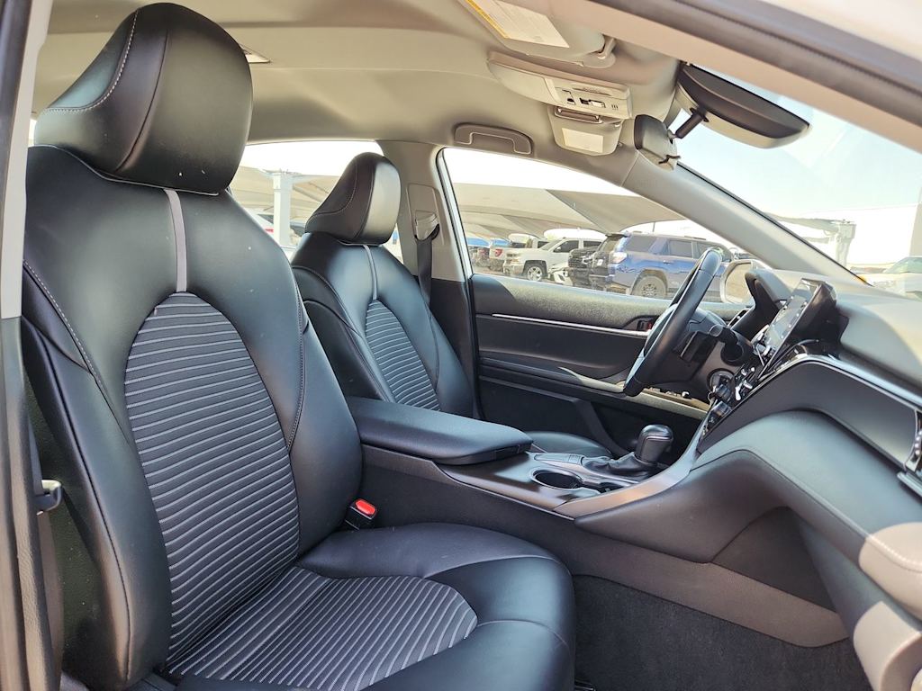Thumbnail: 2023 Toyota Camry - 11