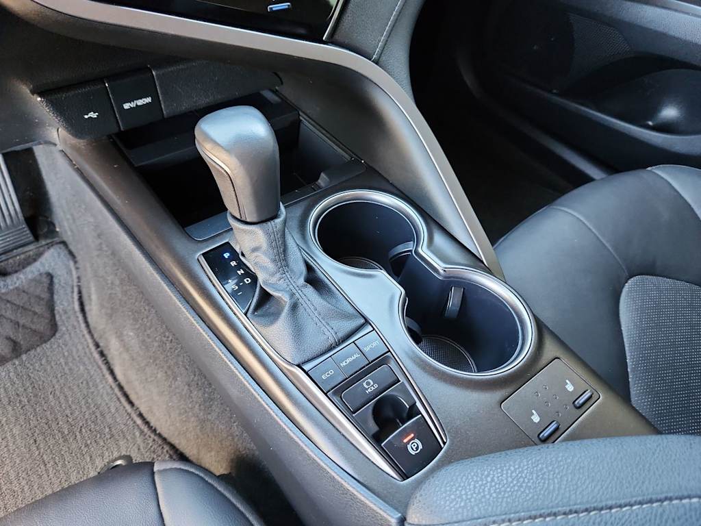 Thumbnail: 2024 Toyota Camry - 15