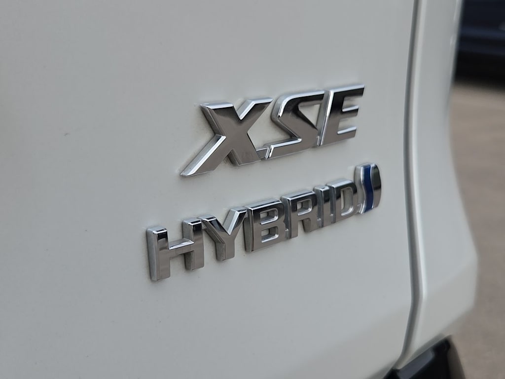 Thumbnail: 2023 Toyota RAV4 - 6