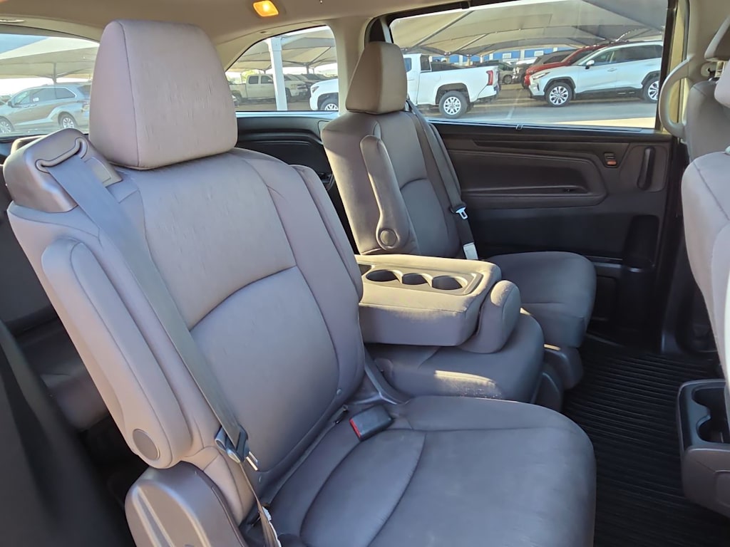 Thumbnail: 2019 Honda Odyssey - 13