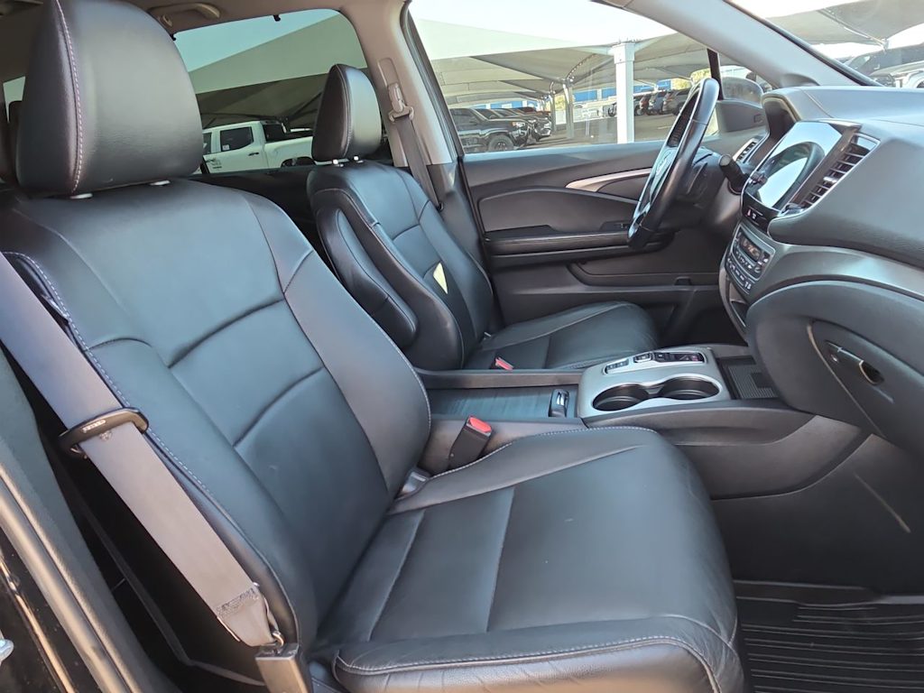 Thumbnail: 2021 Honda Pilot - 22