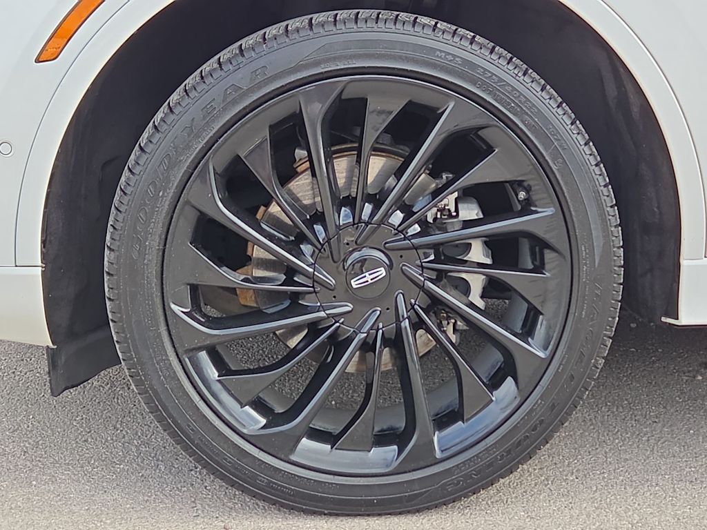 Thumbnail: 2023 Lincoln Aviator - 6