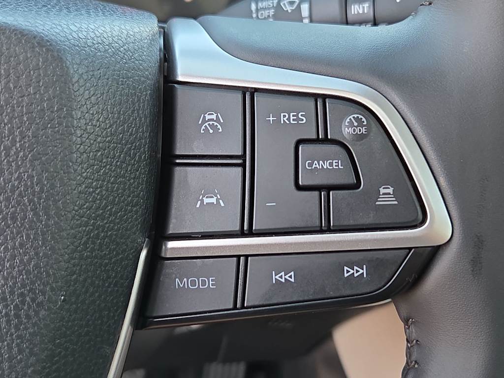 Thumbnail: 2025 Toyota Grand Highlander - 23