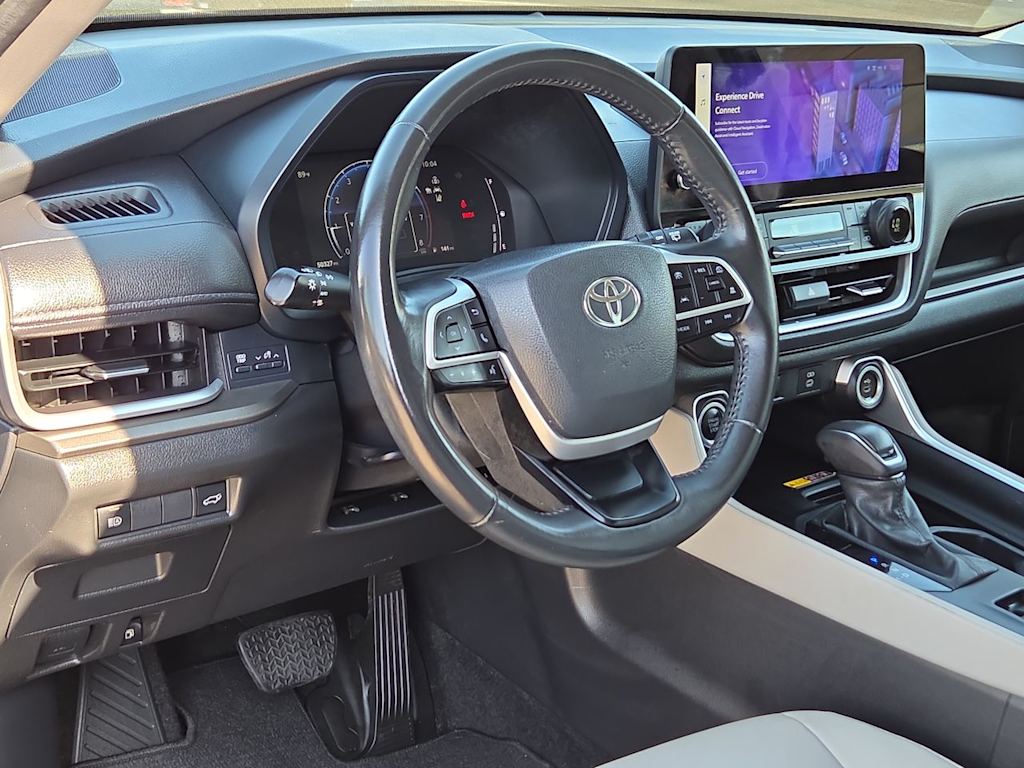 Thumbnail: 2024 Toyota Grand Highlander - 2