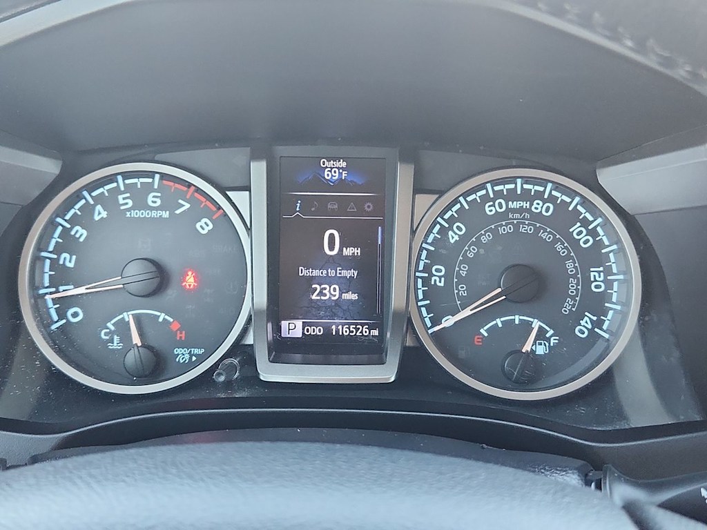 Thumbnail: 2019 Toyota Tacoma - 16