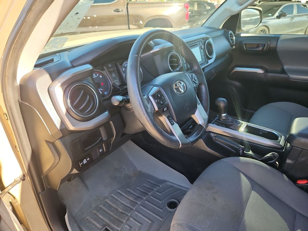 Thumbnail: 2019 Toyota Tacoma - 2