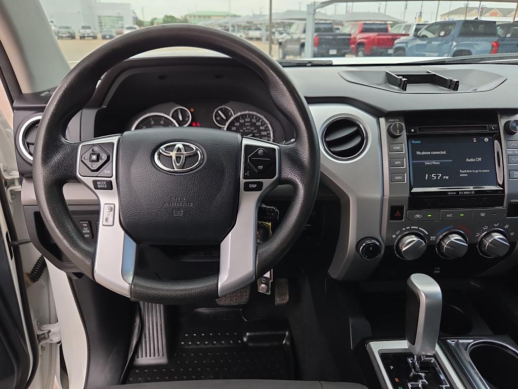 Thumbnail: 2017 Toyota Tundra - 9