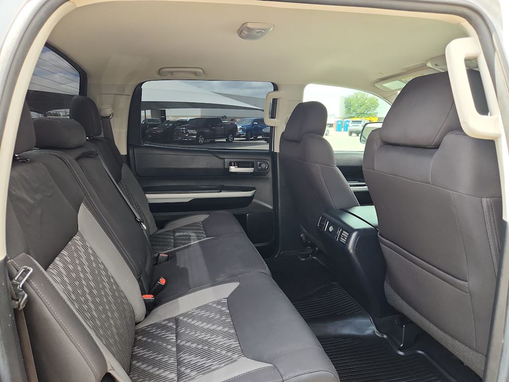 Thumbnail: 2020 Toyota Tundra - 12