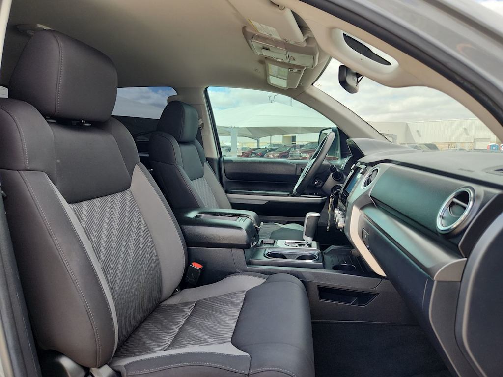 Thumbnail: 2020 Toyota Tundra - 23