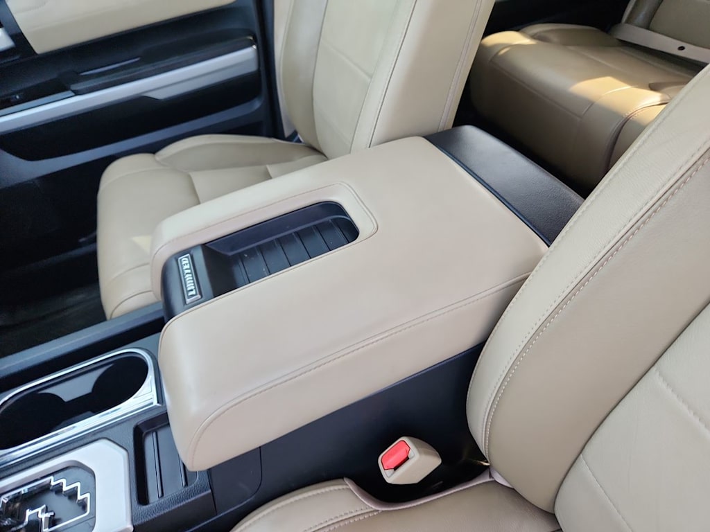 Thumbnail: 2018 Toyota Tundra - 24