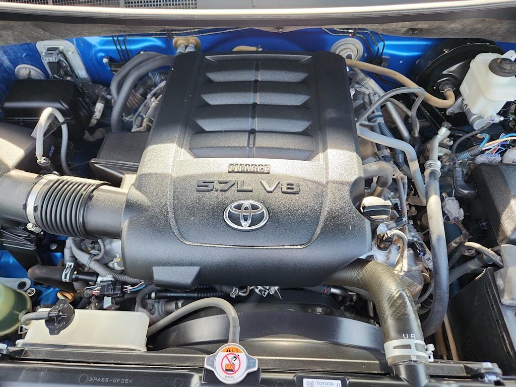 Thumbnail: 2018 Toyota Tundra - 8