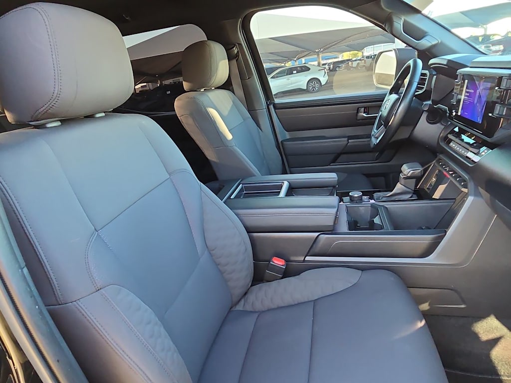 Thumbnail: 2025 Toyota Tundra - 21