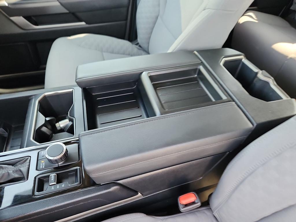 Thumbnail: 2023 Toyota Tundra - 16