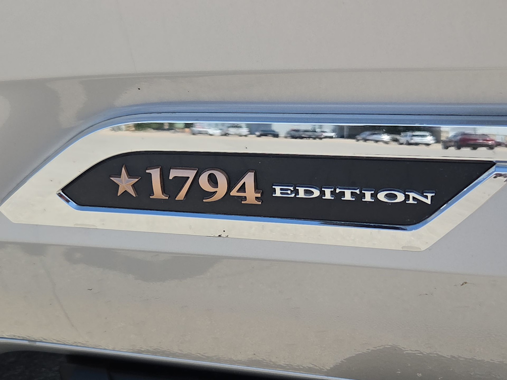 Thumbnail: 2025 Toyota Tundra - 5