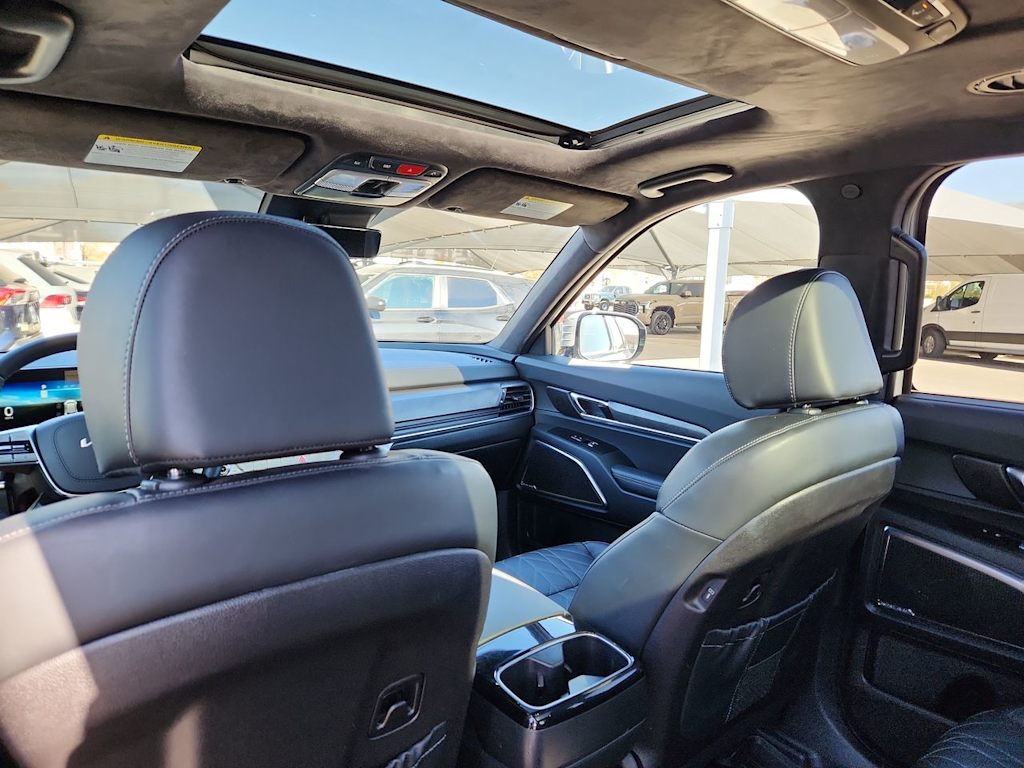 Thumbnail: 2024 Kia Telluride - 23