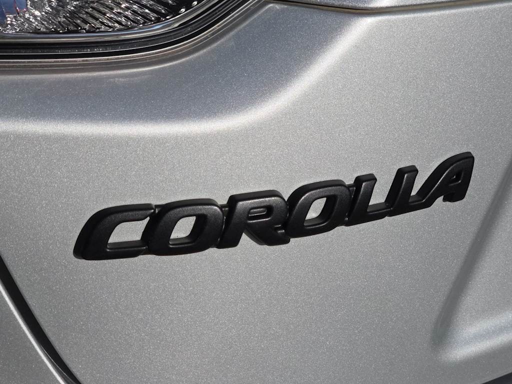 Thumbnail: 2023 Toyota Corolla - 7