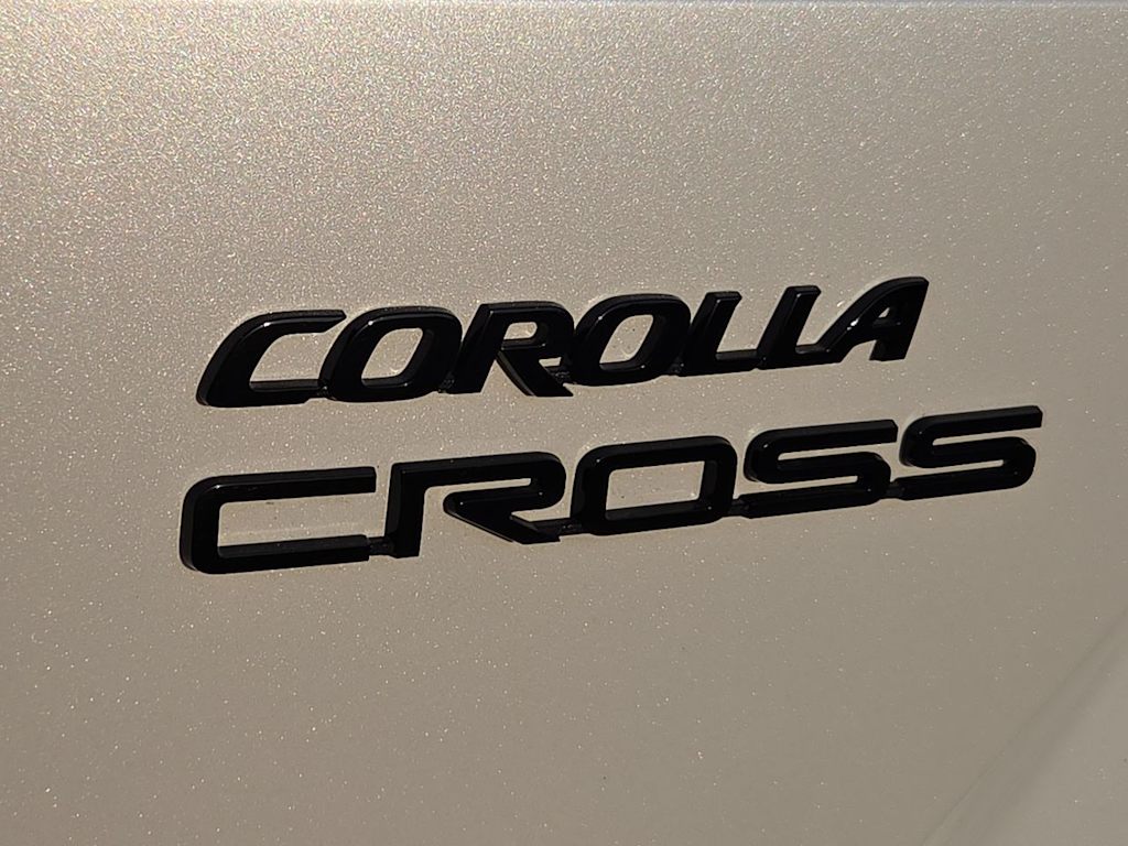 Thumbnail: 2023 Toyota Corolla Cross - 7