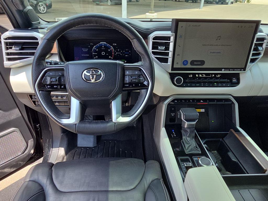 Thumbnail: 2023 Toyota Sequoia - 8
