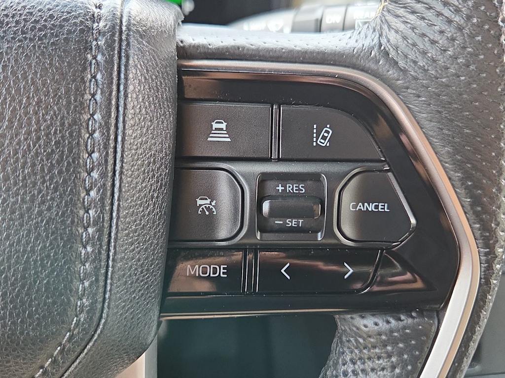 Thumbnail: 2023 Toyota Sequoia - 23