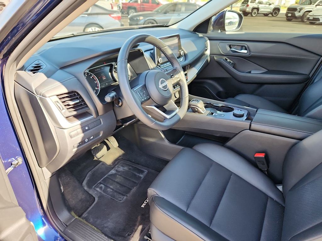 Thumbnail: 2024 Nissan Rogue - 2