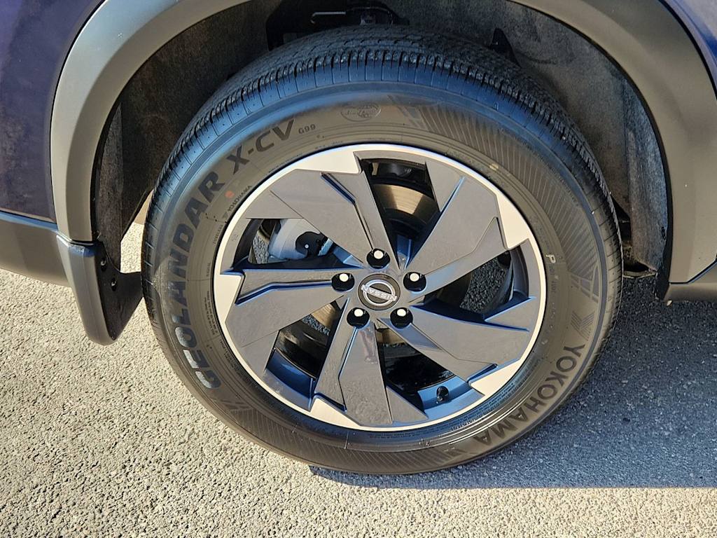 Thumbnail: 2024 Nissan Rogue - 7