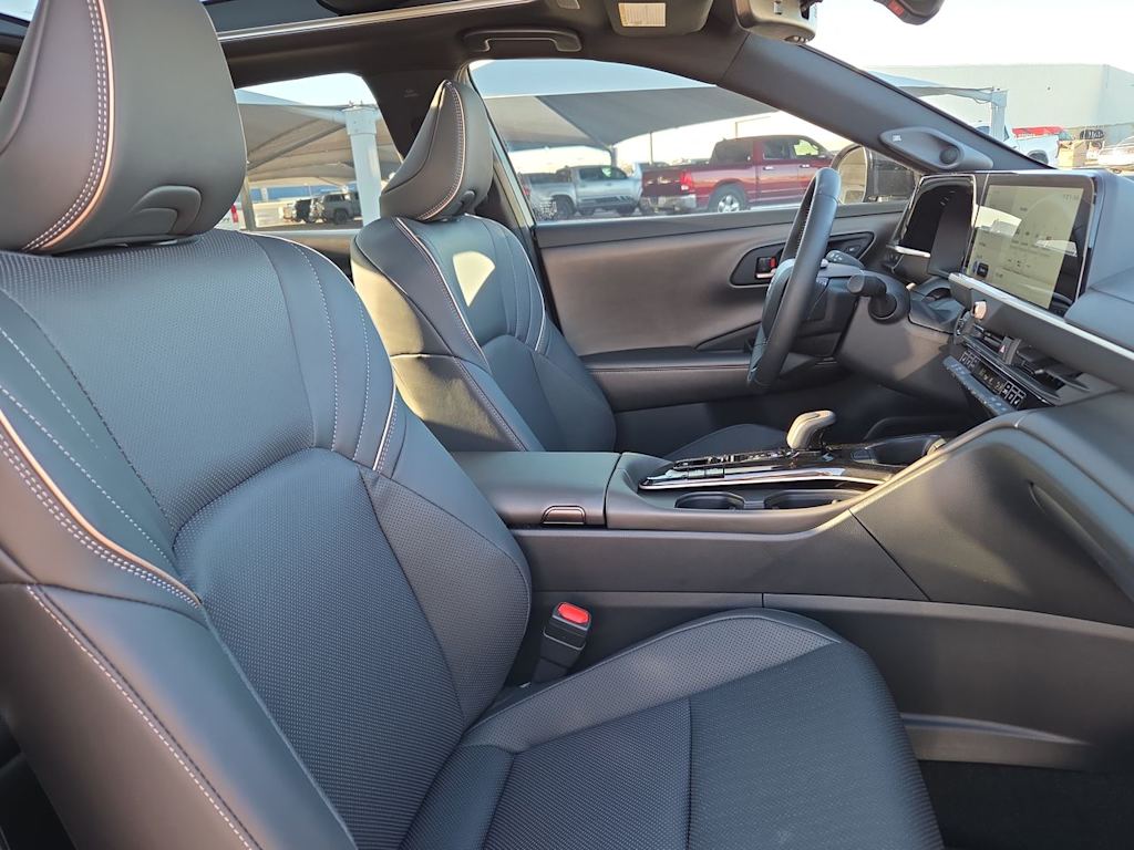 Thumbnail: 2026 Toyota Crown - 11