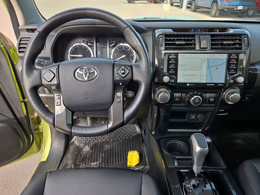 Thumbnail: 2023 Toyota 4Runner - 9