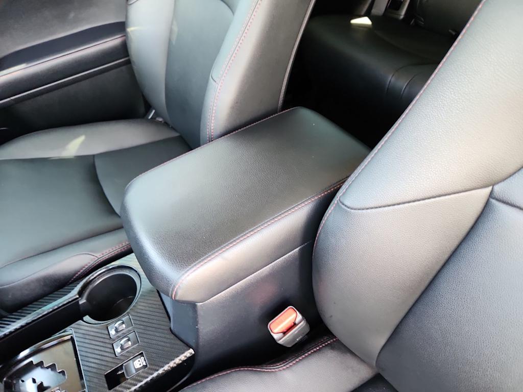 Thumbnail: 2023 Toyota 4Runner - 24