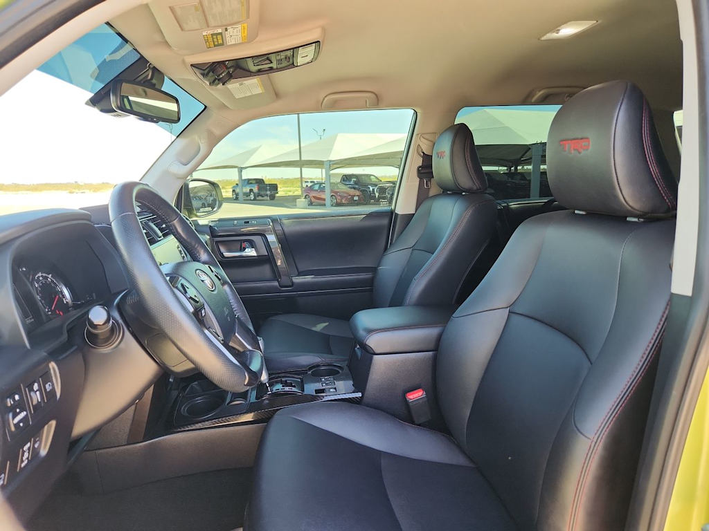 Thumbnail: 2023 Toyota 4Runner - 9