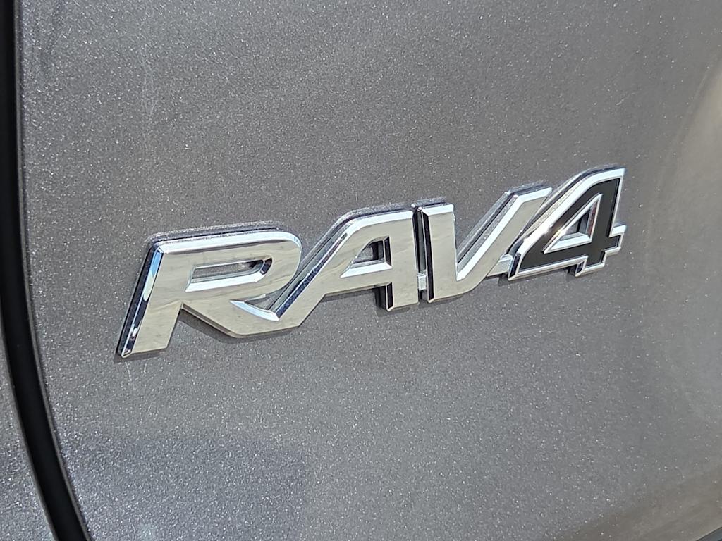 Thumbnail: 2025 Toyota RAV4 - 7