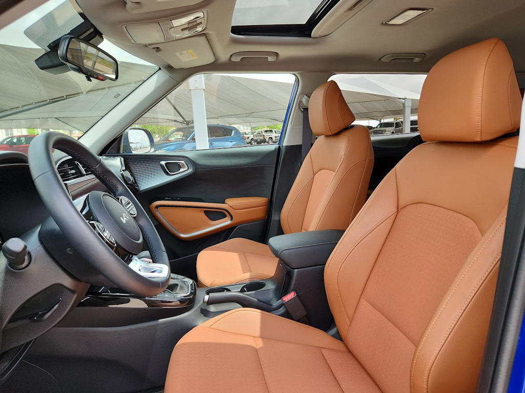 2024 Kia Soul EX 10