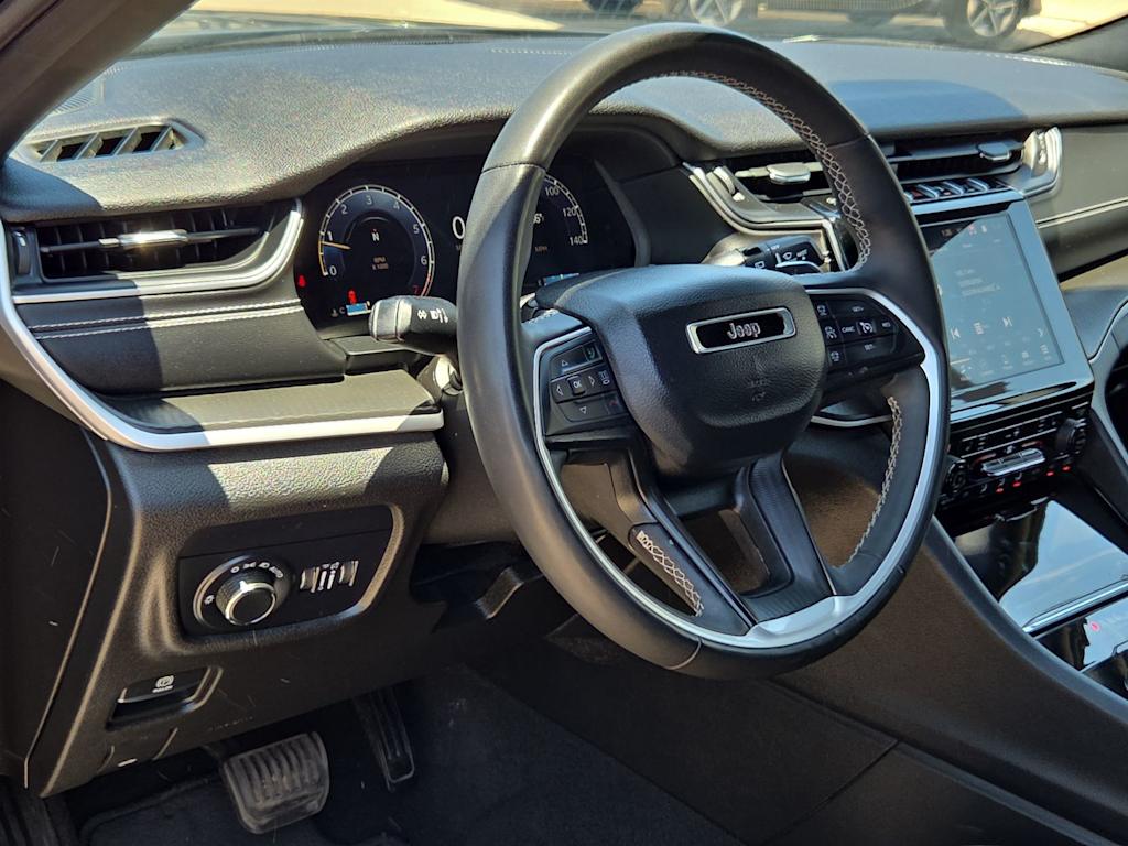 Thumbnail: 2023 Jeep Grand Cherokee L - 2