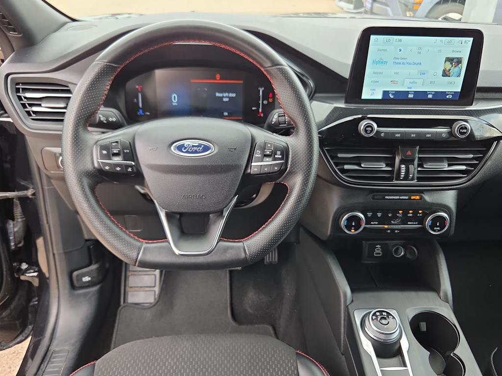 Thumbnail: 2025 Ford Escape - 8