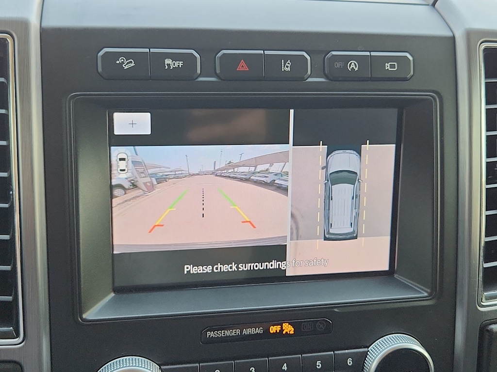 Thumbnail: 2020 Ford Expedition - 26