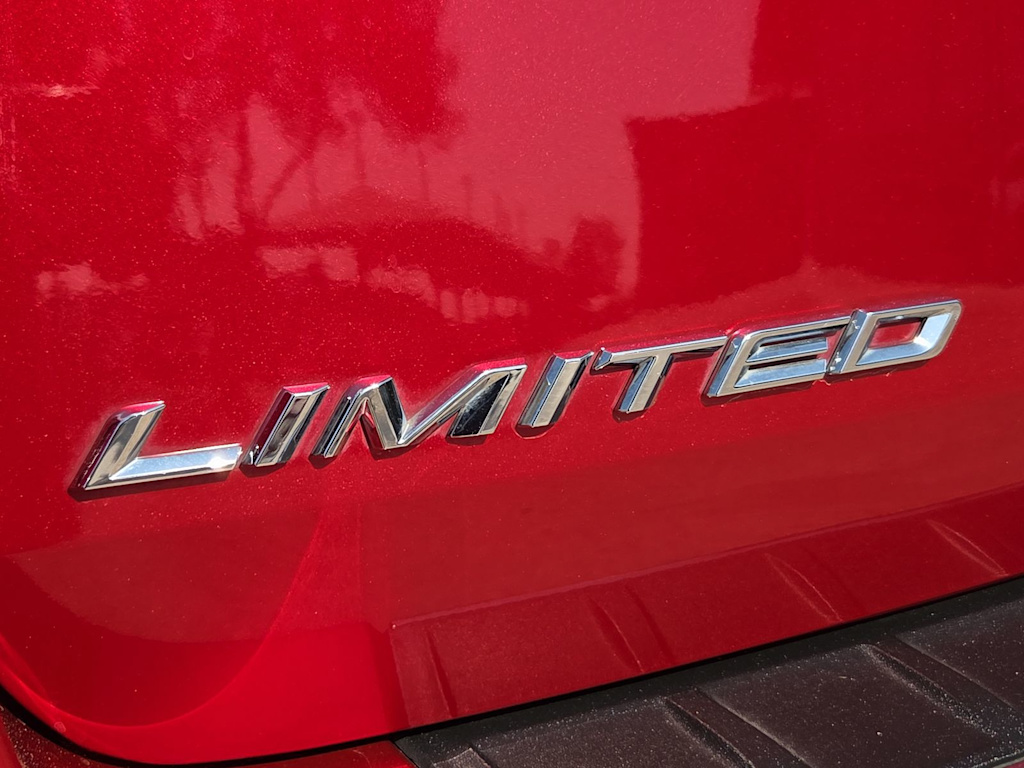 Thumbnail: 2020 Ford Explorer - 7