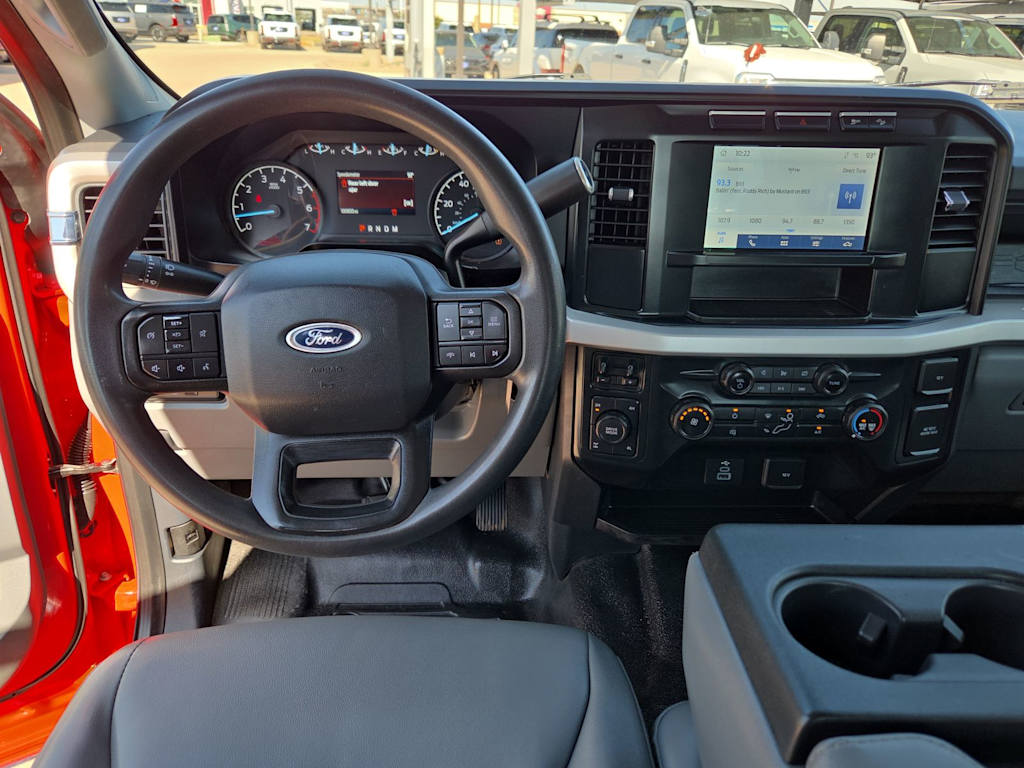 Thumbnail: 2023 Ford F-250 - 8
